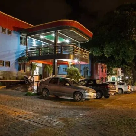 Acapu Hotel