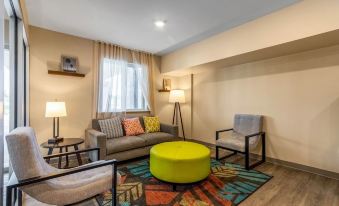 WoodSpring Suites Tamarac