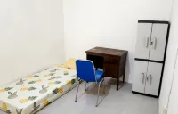 德波克UI站膠囊艙酒店-僅限男性