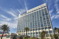 Garden Court Kings Beach Hotel di 