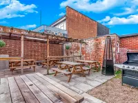 The Horse & Jockey Hotels in Glentworth