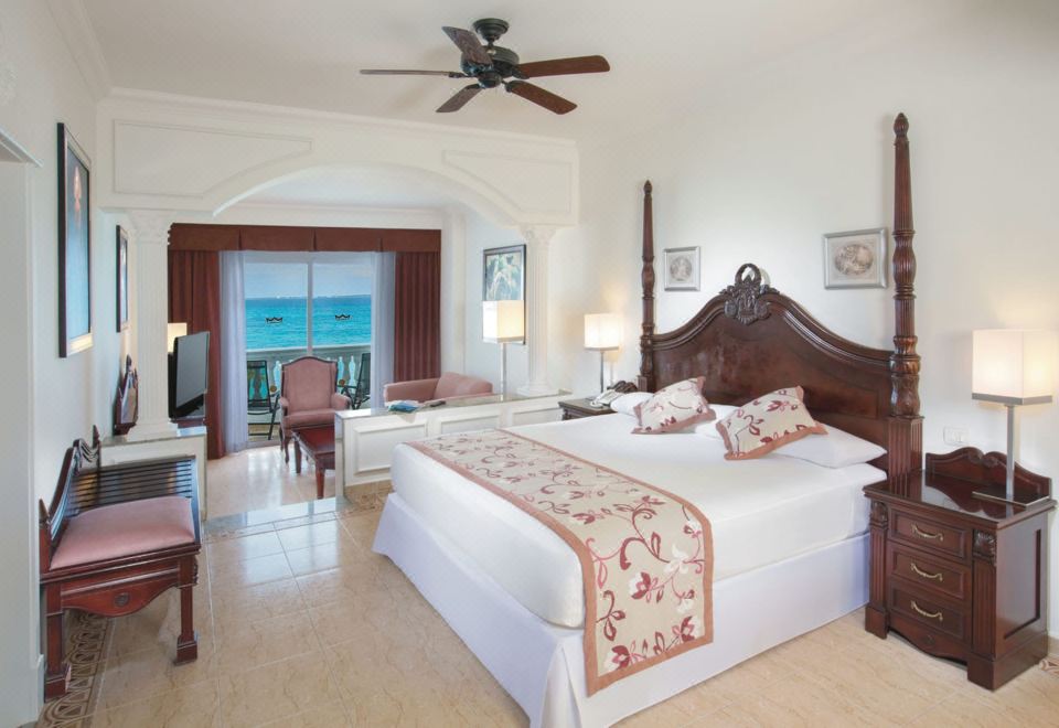 Riu Palace Las Americas- All Inclusive Adults OnlyOver view