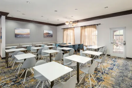 TownePlace Suites Tucson Williams Centre Отели в г. Таксон