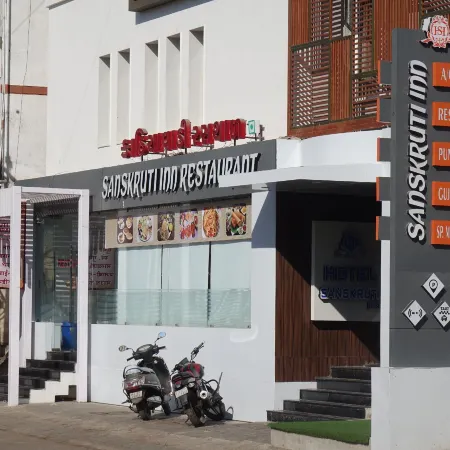 Hotel Sanskruti Inn