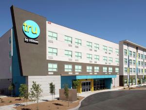 Tru by Hilton El Paso Northeast