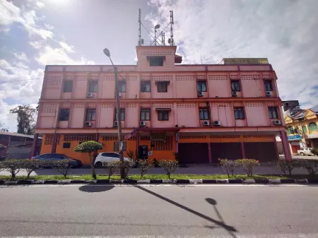 Rz Gold Hotel