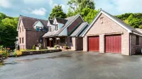 Mill Lodge-Brecon Beacons
