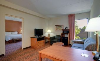 Comfort Inn & Suites Mt. Holly - Westampton