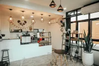Panda Home @ Cafe Songkhla Hotels in Sathing Phra