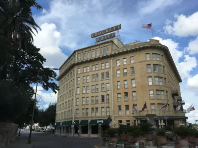 The Crockett Hotel Hotel dekat The San Antonio River Walk