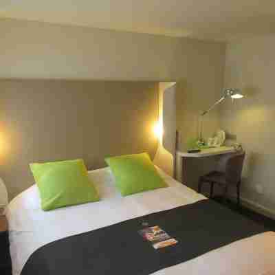Hôtel Restaurant Campanile Bayeux Rooms