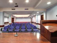 Hotel Mythos Hotel dekat Stasiun Kereta Bawah Tanah Gioia