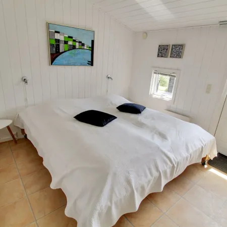"Aatos" - 500m from the Sea
