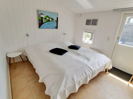 "Aatos" - 500m from the Sea Отели в г. Фанё