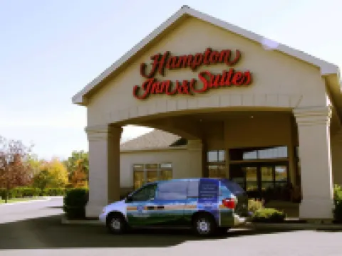 Hampton Inn & Suites Binghamton/Vestal Hotels in Vestal