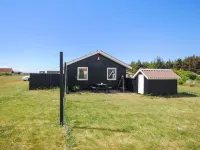 "Engelbertine" - 900m from the Sea
