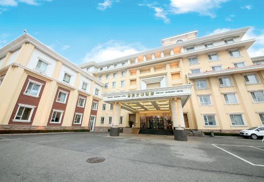 Madison 호텔 외관