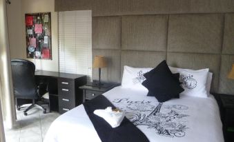Bon A VIE Self-Catering and b&b Gonubie Full Solar Power, No Load Shedding!