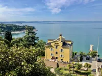Hotel Riviera & Maximilian's - Ocean View