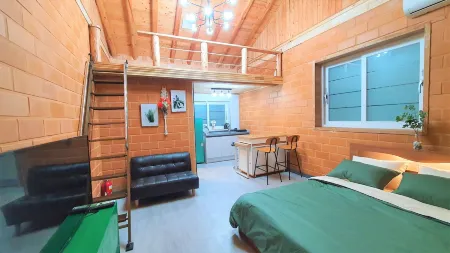 Danyang Euljeon 56 Pension Отели рядом с достопримечательностью «Guinsa Temple»