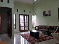 Hansel Homestay Batu - Bintang 1