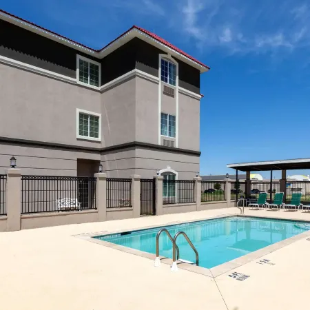La Quinta Inn & Suites by Wyndham Midland North