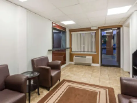 Super 8 by Wyndham Chattanooga Ooltewah Hotels in Ooltewah