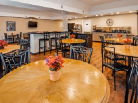 約翰遜城貝斯特韋斯特酒店 布蘭科縣酒店