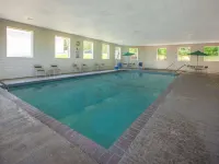 AmericInn by Wyndham Petoskey Hotels in Petoskey