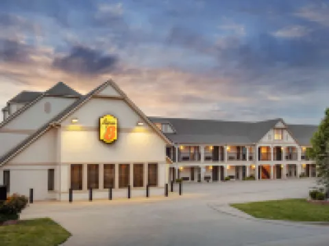 穆爾城温德姆速8酒店 穆爾酒店