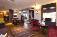 Warwick Hotels in Warwick