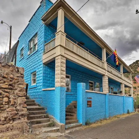 'St Blaise' Bisbee Apt < 1 Mi to Attractions!