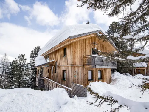#18 Mit Sauna Und Sprudelbad Innen - Parkplatz