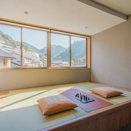 HOTEL ALGO Отели рядом с достопримечательностью «Arima Onsen Arima Toys & Automata Museum»