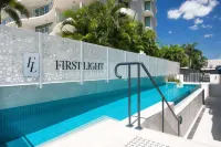 First Light Mooloolaba, Ascend Hotel Collection - Swimmingpools