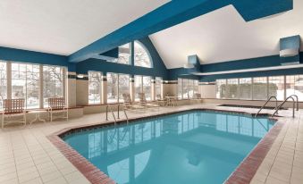 Country Inn & Suites by Radisson, Wausau, WI