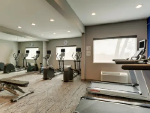 Holiday Inn Express KENNER - NEW ORLEANS AIRPORT by IHG Hotels in Kenner