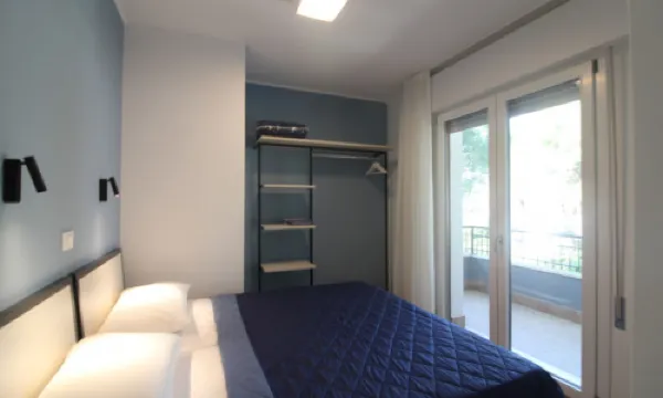 Spacious Flat 200mt from the Beach