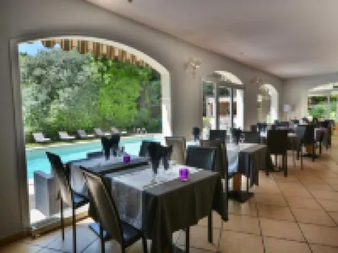 Le Floréal Hotels in Vence