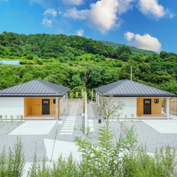 Road Stay Private House