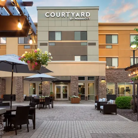 Courtyard Mankato