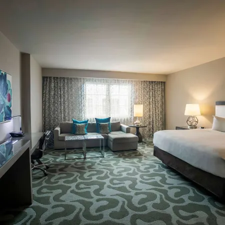 Wyndham Grand Jupiter at Harbourside Place