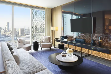 Four Seasons Hotel Kuwait at Burj Alshaya