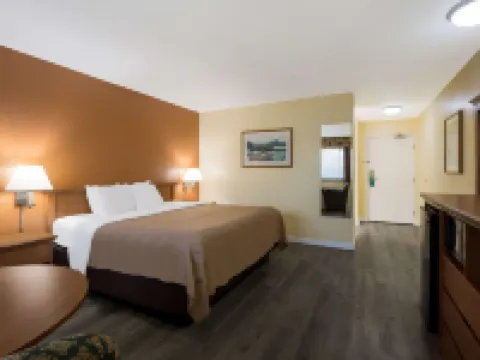 梅德福機場品質套房酒店 杰克遜縣酒店