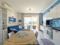 Blue Moon Hotel in zona Accesso Pista Ciclabile Borgo Prino