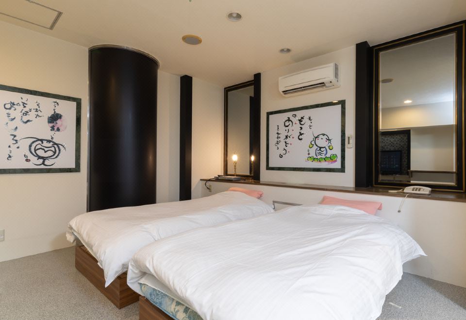 시 퀸 카이난 외관 및 입구