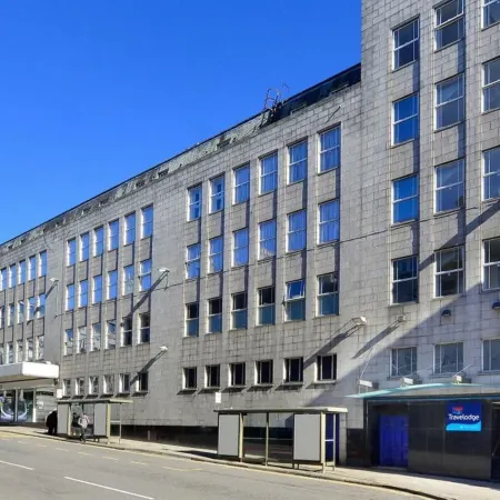 Travelodge Aberdeen Central