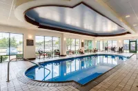 Comfort Inn & Suites Logan International Airport Các khách sạn ở Revere