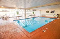 Hampton Inn Oklahoma City/Edmond - Pools