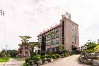 Anseong Lake Hotel